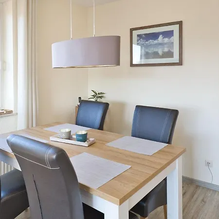 Apartment Oasis, 15 *